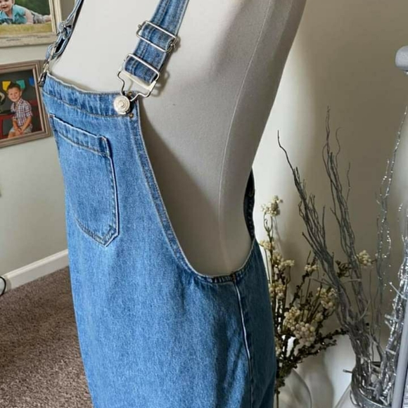 Denim dress - Picture 3 of 3